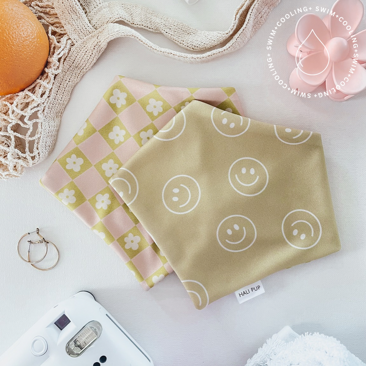 Lime Happy Faces With Reversible Daisy Grid Dog Bandana