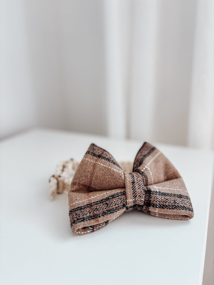 Brown Plaid Knit Over The Collar Dog Bow